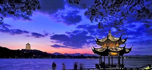 西湖醋鱼跌落神坛？为何顾客不再为国宴佳肴买单，网友：太贪心！