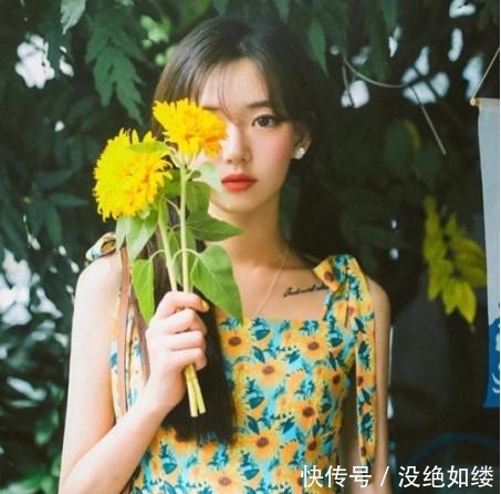 【人人】人人都心动的碎花裙,你穿上了吗?尽显女神气质