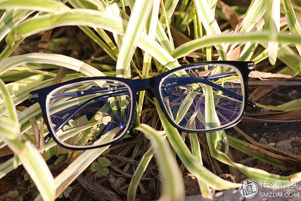 GET这款镜片，预防眼部晒伤有可能!