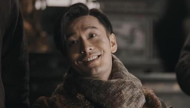  『鬓边不是海棠红』《鬓边》太像《霸王别姬》？黄晓明尹正也被吐槽肥肿不如博君一肖