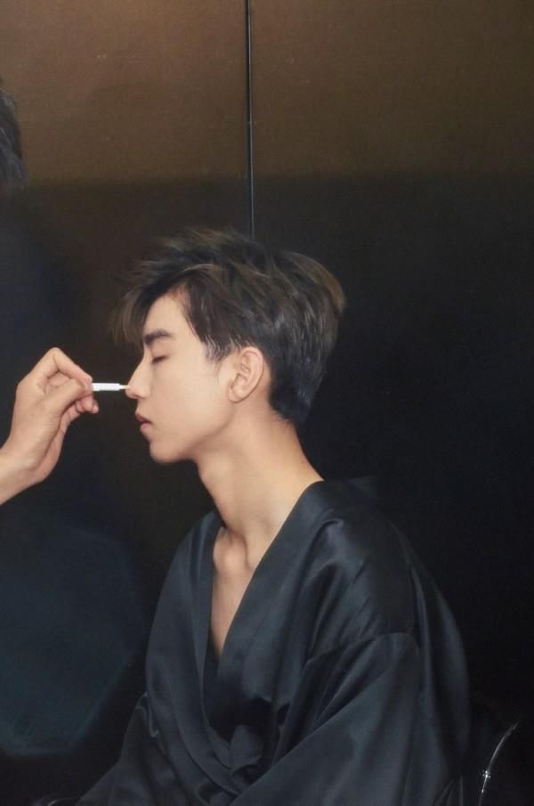 听说吴宣仪的这衣服火了？方便、舒适……买一套根本不够穿！