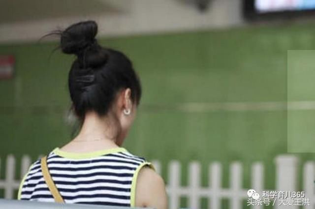 19岁孕妇第三次打胎！医生劝阻无效，听到理由医生怒斥：蠢货！