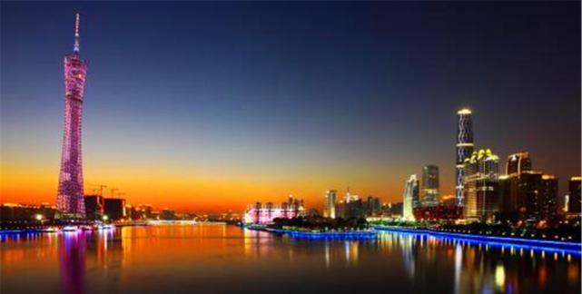  「城市群」中国5大城市群，第三名角逐火热，这2个城市群或将后