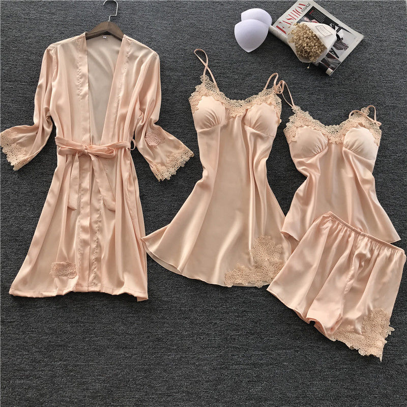 真的凉凉，老婆又要败家，穿这么性感迷人的睡衣，不是一般的撩人