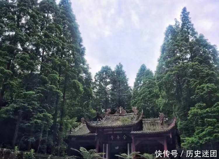 成都周边游推荐：穿梭在青山碧水之间，免费避暑、看海、冲浪