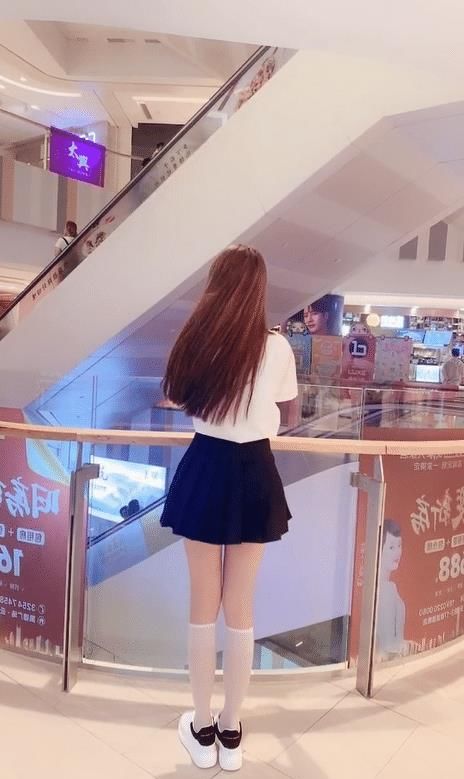 美女|清新范儿的美女，时尚清新又可爱，魅力不可小觑！