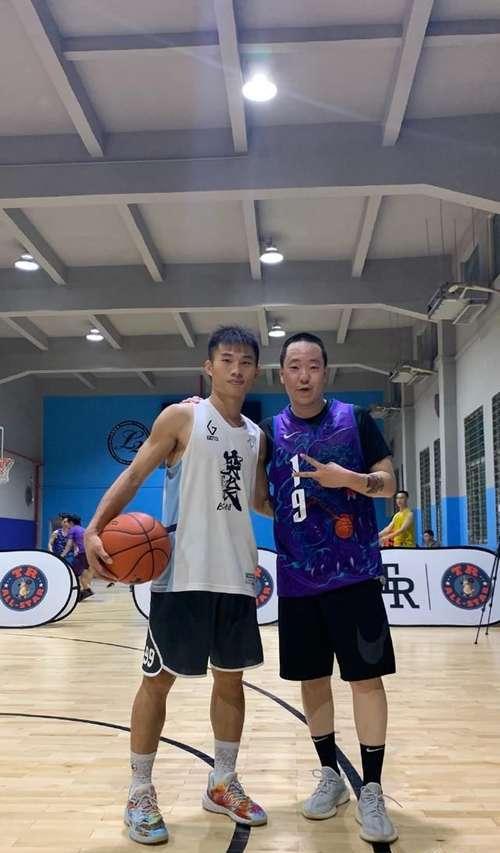 吴悠直接开喷!叶天vs四大网红第二场又出事了.