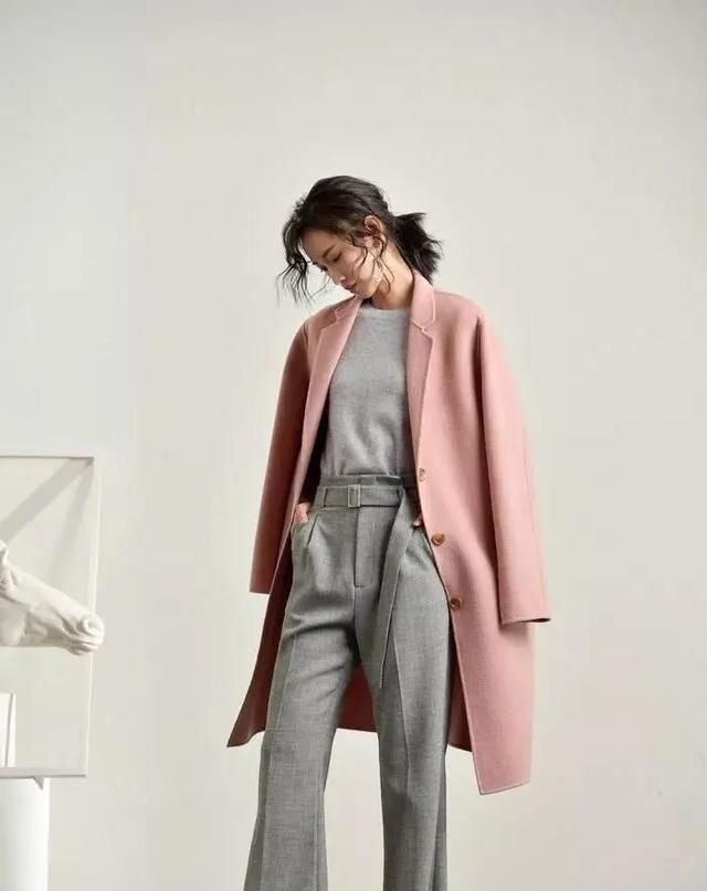  高級■春装如何穿？试一下这三组高級颜色，给你衣服裤子看上去“显贵”10倍