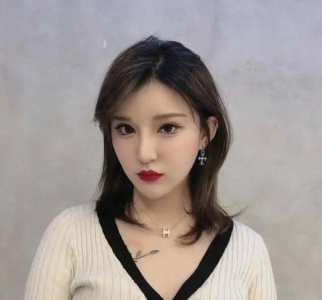  【整体给人】“留刘海”要过时了？2020最火的5款“露额头”发型，瘦脸又好看