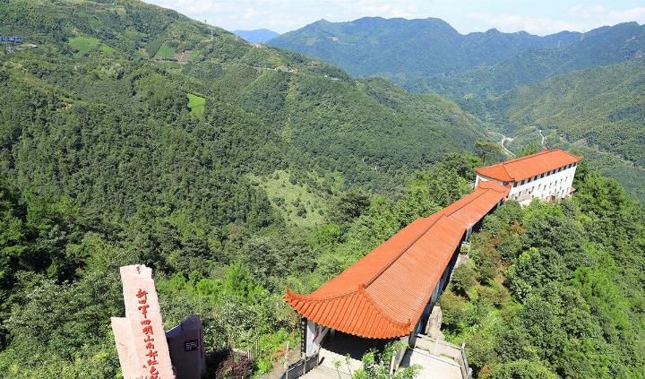 利奇马台风后，水库泄洪，第一次看见