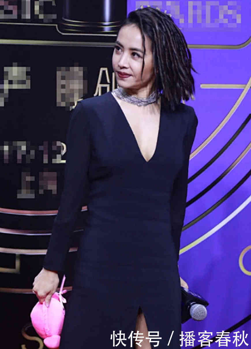 蔡依林真敢穿，转身的那一刻全世界都安静了，网友：真敢穿