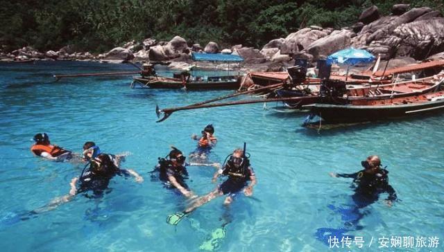 泰国当地人评价游客： 韩国人占便宜, 日本人文明, 中国两个字形