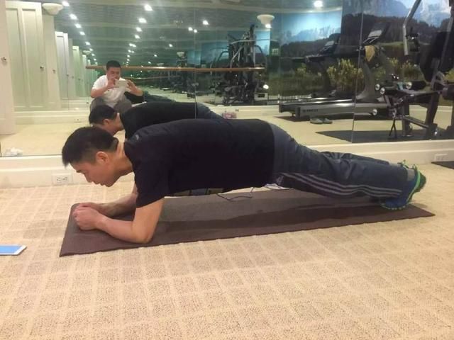 刘强东的618订单,7件商品2670元,但有一件不是