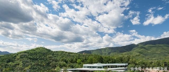 五里春秋泛文化艺术中心