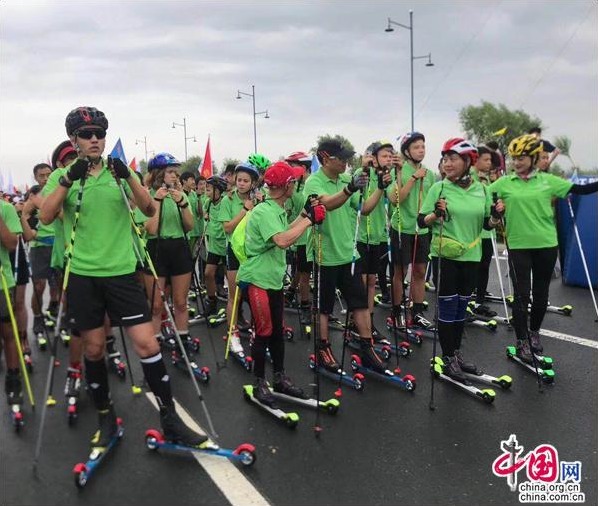 2018中国·哈尔滨轮滑马拉松世界杯鸣枪开赛