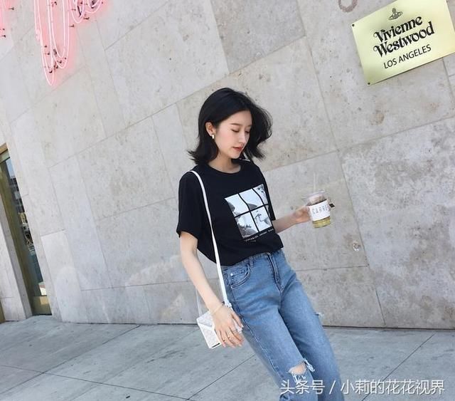 紧身牛仔裤，彰显落落大方的气场，女神般的时尚魅力