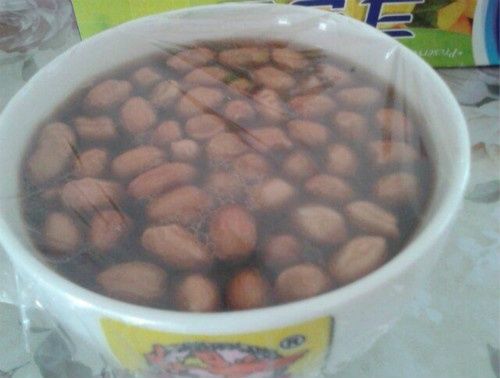 为减肥，她坚持每天吃一把花生，连用2个月瘦到98斤，瘦出新高度