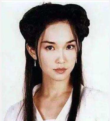  『性格』塌鼻子也可以很美，这几位女星的长相看着就性格随和能做好朋友
