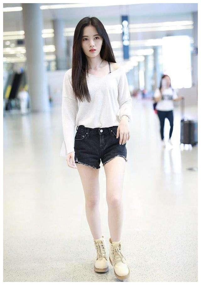 有一种短裤叫鞠婧祎的短裤,看着很“普通”,你却一件也驾驭不了