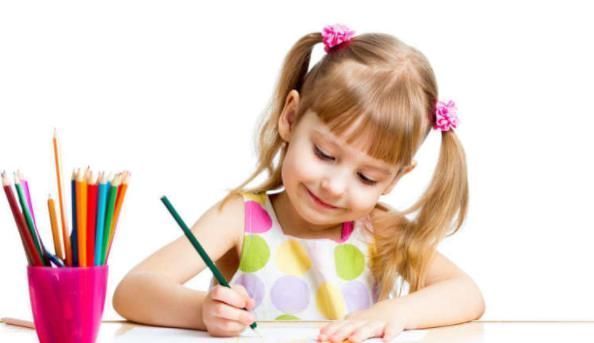  试卷@一年级995分语文试卷走红，看到被扣分的题目，妈妈心里暖暖的