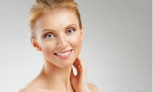 意外长痘除不掉?螨虫作祟,每天洗脸用“它”抹一抹祛除痘痘