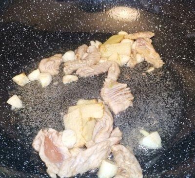 『鸡胸肉』好吃到飞起的东南亚家常香茅茄子,这样做0失败