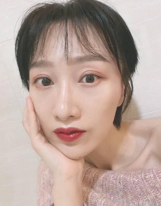  【事业】“慕容云朵”近照变尖脸，最火时嫁富商生子，今33岁变化太别扭