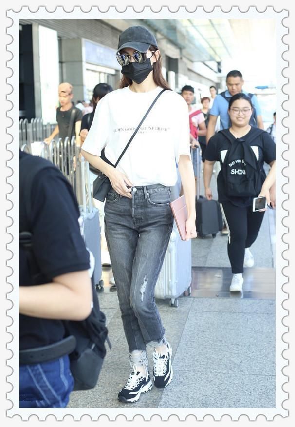 陈乔恩胆真大!为秀腿直接披层轻纱当裙子，网友:唐嫣根本没法比