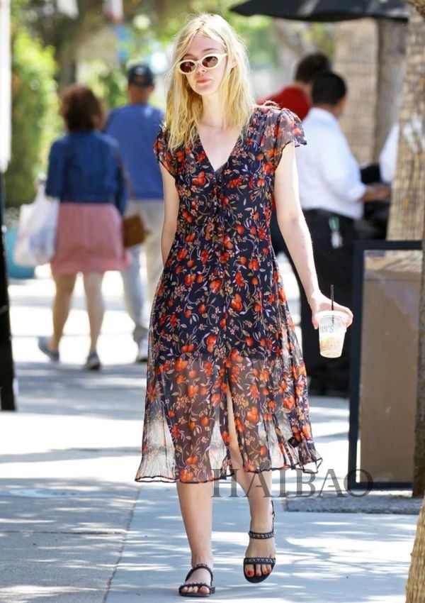 好看| 连衣裙+凉拖这组绝配CP，上班约会谁穿谁美!