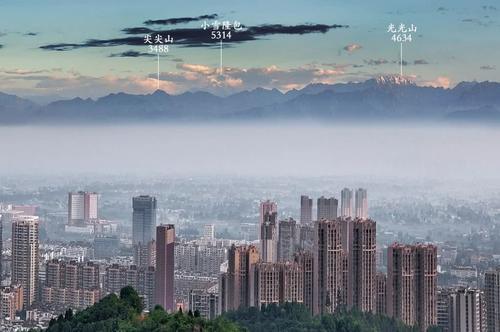 四川这个城市被誉为烟火人间三千年,平原沃野千里,自古富足丰饶