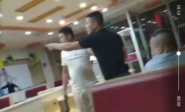 朋友圈疯传金州一面馆家长互殴致死?!真相来了!