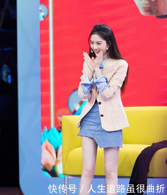 宋祖儿真是节俭！是把长裙剪成了短裙？线头多就算了，做工还粗糙