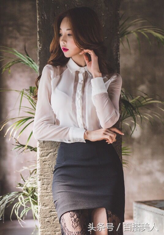 气质模特时尚超短群秀美腿