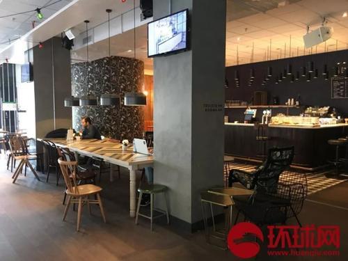 被瑞典警察暴力对待当事人回述事件全过程，回应“碰瓷”质疑