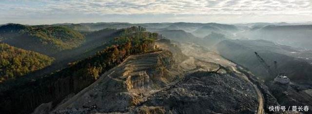 全球年产量第一的煤田, 煤层厚度近千米, 煤炭资源量3168亿吨