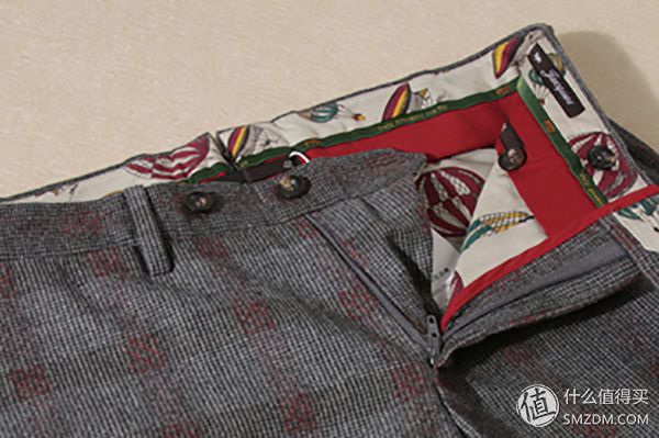 有腔调的PT01格纹西裤--充满生活格调的实力主义者