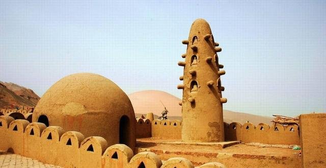 全球气温最热的地方是哪里此城曾高达58℃，但我国有个地方更热