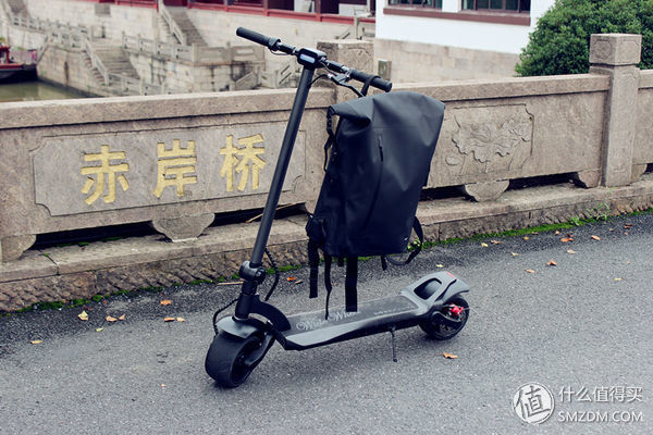 有容乃大--KNOMO CROMWELL 克伦威尔卷盖双肩包评测