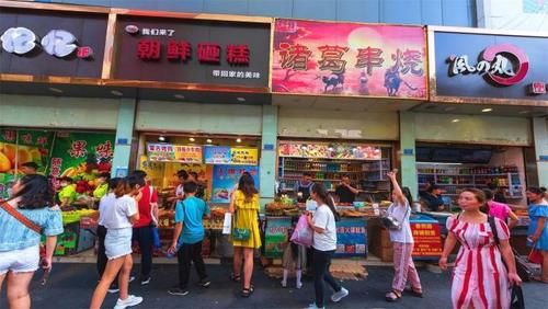  【重庆】成都春熙路和重庆解放碑，谁才是西部第一商业圈？你更