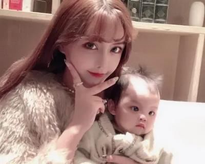 【男友】韩安冉再官宣,新男友出镜,颜值和气质都不输前夫哥小猪