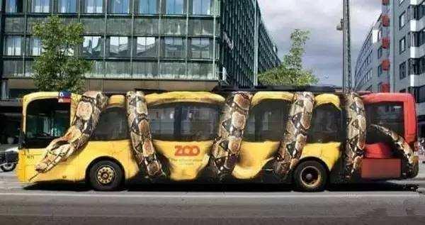 中国游客到日本，公交上给老人让座，为什么还被老人“指点”