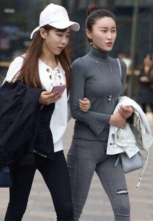 镜头下的长腿小姐姐, 清纯袅娜，图2妹子腿长“一米二”?