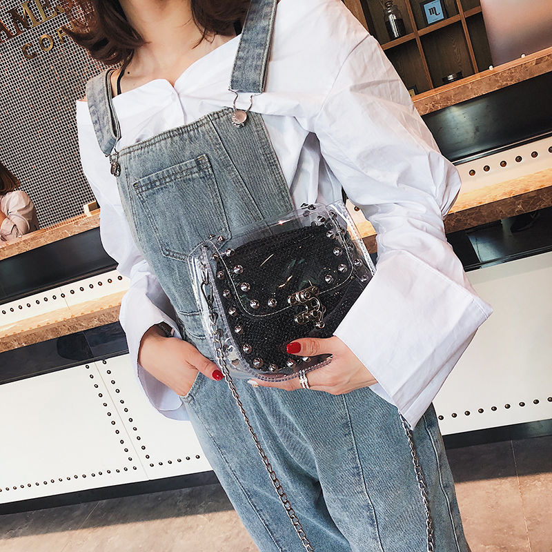 这样的女包刚上市就火了!颜值爆表贼惊艳，老妈一见就说要买两