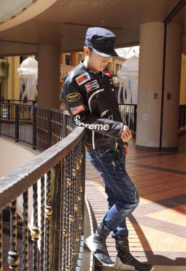 你们不要抢，张丹峰这么帅，我铁定第一个表白