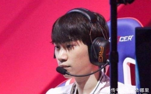 Doinb:Doinb点评LCK比赛惹争议,舆论突然一边倒,人设面临崩塌!