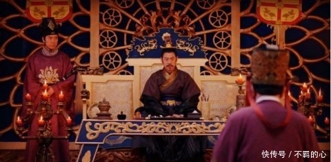 「碍于」《资治通鉴》上藏着一个秘密,史书碍于皇威,只得拐弯抹角记录!
