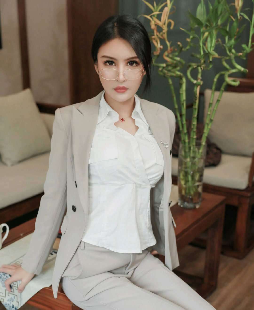  pageType_zmt懒女人最爱穿的时尚套装,不仅省心且时尚!
