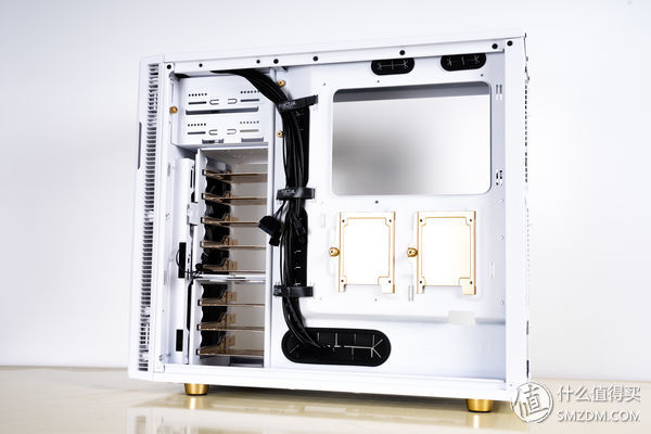 装机 篇一:纯白主机装机-Fractal Design Define R5白金版装机