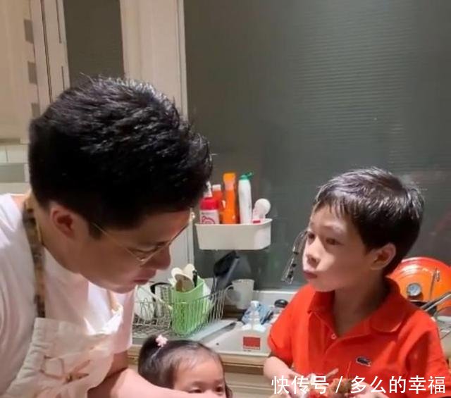 『大儿子』霍启刚宅家陪伴妻儿!郭晶晶入镜温柔大方,6岁儿子十分认真