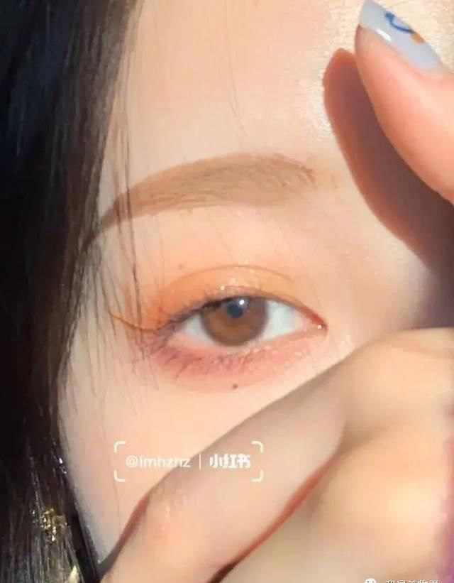  【全哑光】复工“口罩妆”不用愁，6款春日眼影狙击你的少女心！